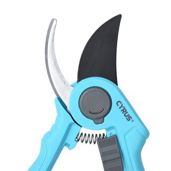 Vairāki LOGO modeļi, ko parasti izmanto degunradži