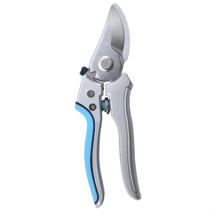 Augstas kvalitātes atzarošanas šķēres