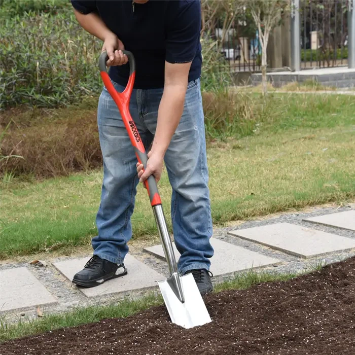 Nerūsējošais materiāls pret oglekli: dārza instrumentu izvēle
