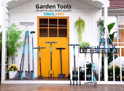 Džonsonu ģimenes dārza oāze – krāsaina dzīve, radošums un savienojums